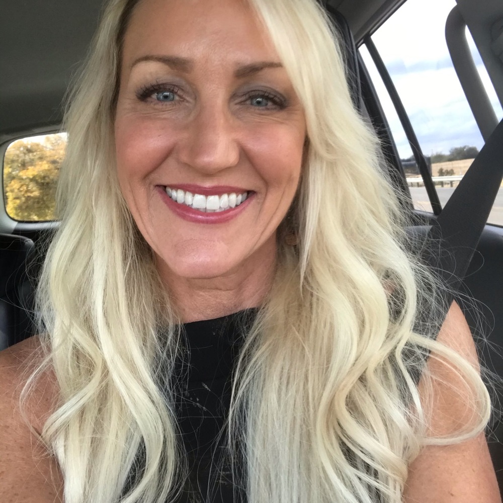 Meet your Posher, Amy